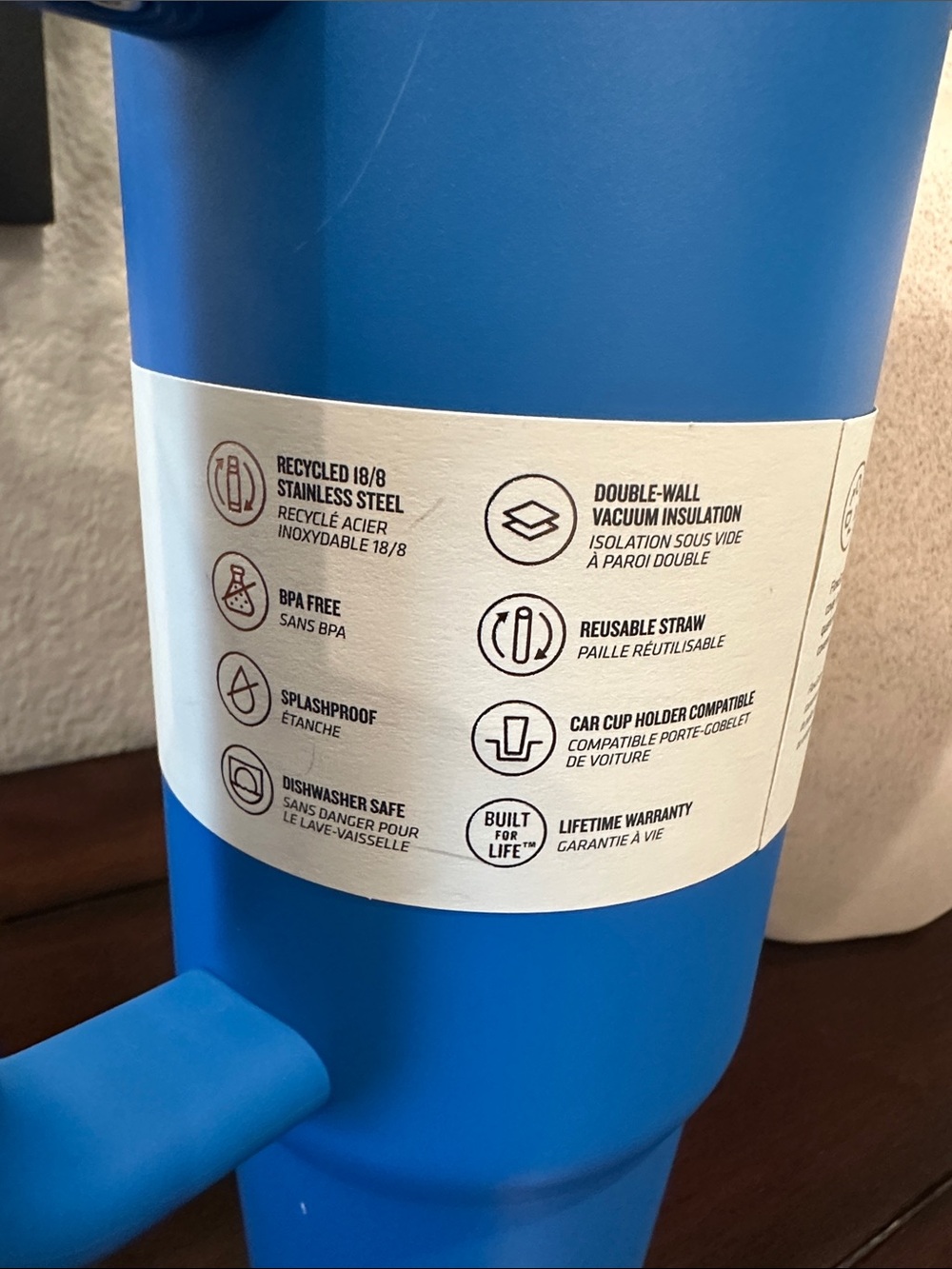Stanley Blue Azure Quencher H2.0 Tumbler with Handle and Straw - Picture 3 of 7